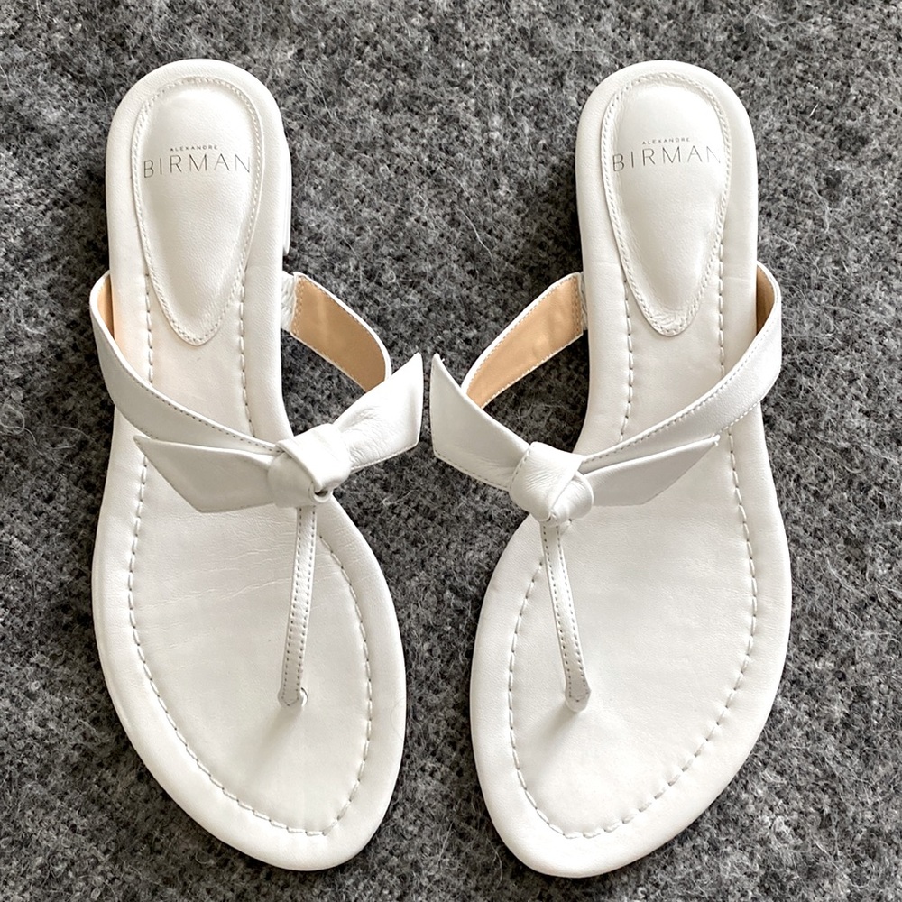 Alexandre Birman Clarita Bow Thong Sandals